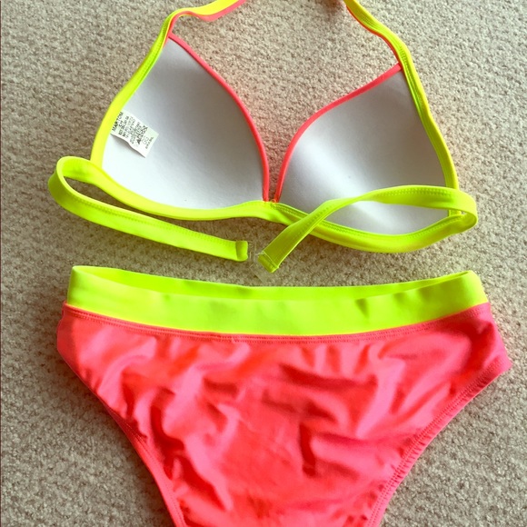 High-Waisted 🇧🇷 Bikini, size GG (fits M-L) NWOT. - Picture 3 of 8